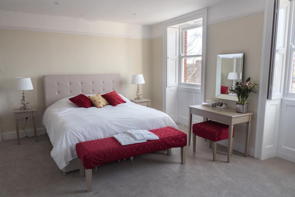 Broadway House Luxury Serviced Rooms Exeter Oda fotoğraf